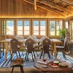 Gstaad Mountain With Outdoor 빌라 그체이