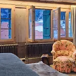 Gstaad Mountain With Outdoor *