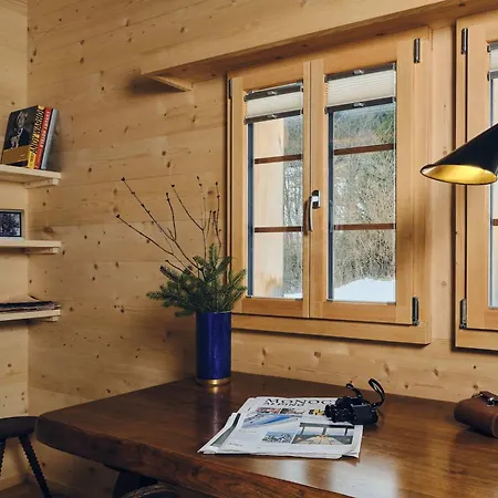 فيلة Gstaad Mountain With Outdoor *