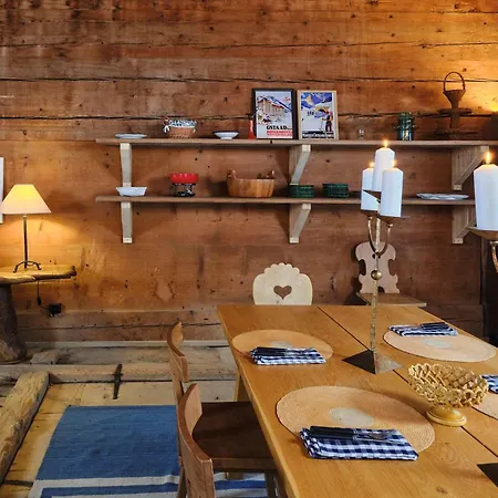 Gstaad Mountain With Outdoor فيلة *