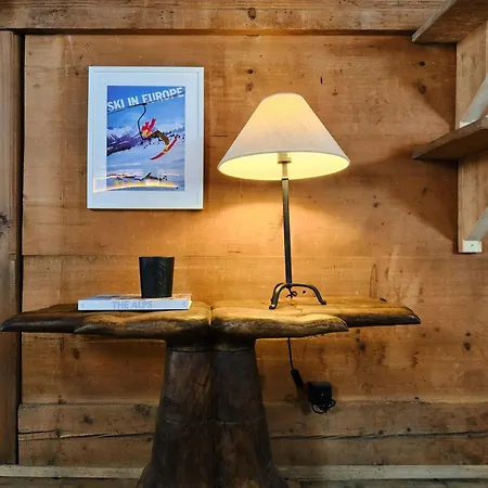 Gstaad Mountain With Outdoor 别墅